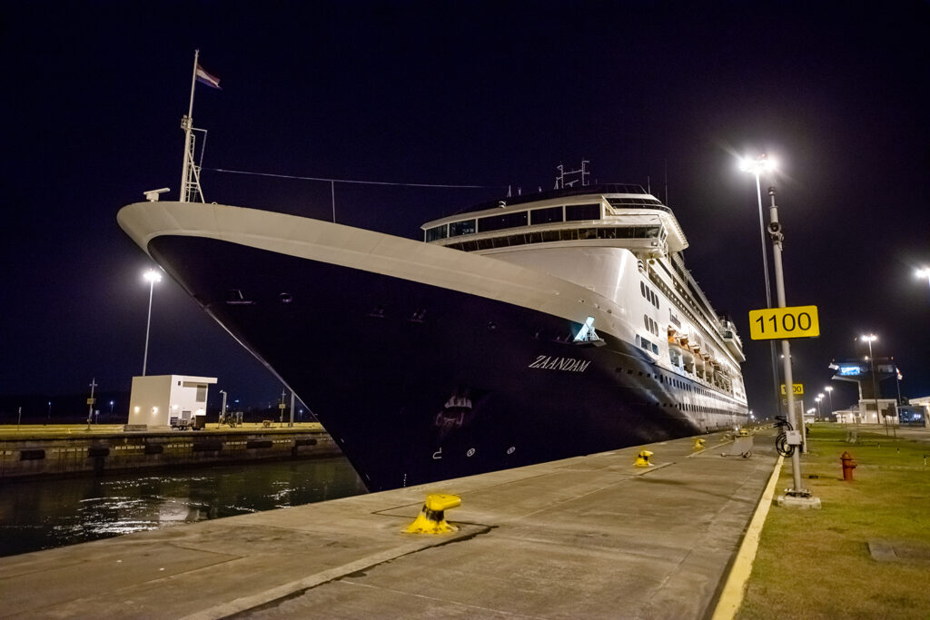 Crucero Zaandam - El Faro - Canal de Panamá