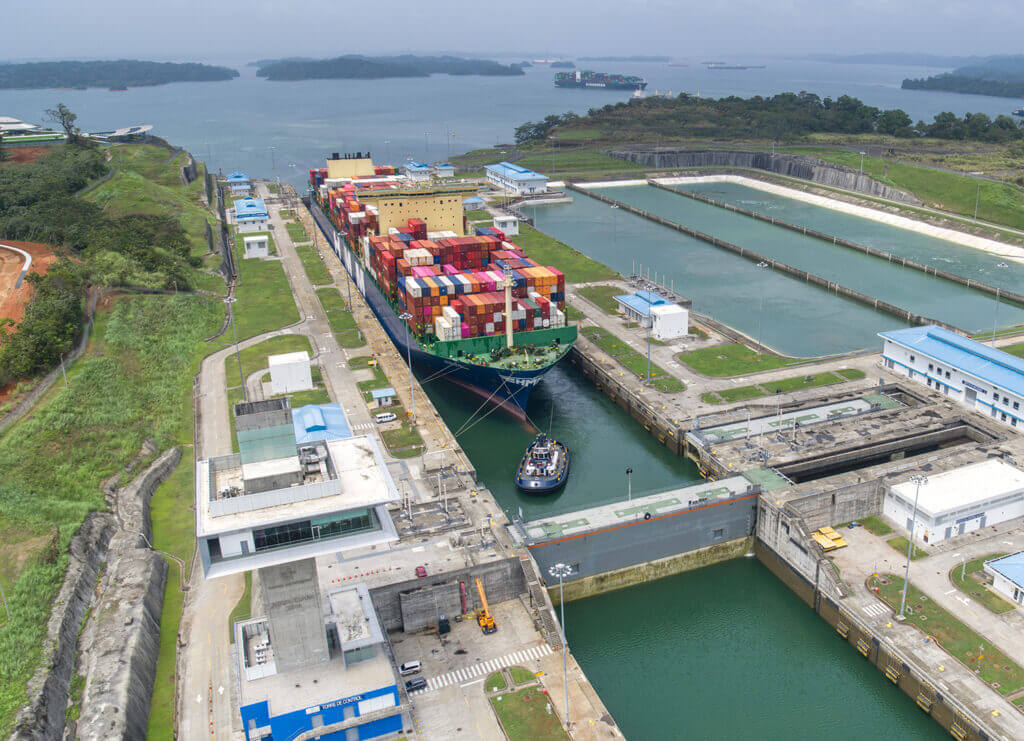 Hyundai Hope Canal de Panamá