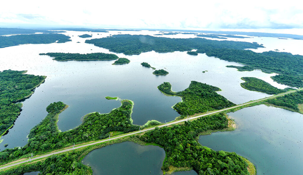 Agua, el reto de un país - El Faro - Canal de Panamá