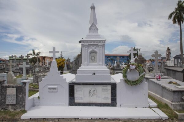 Memoria de la comunicación interoceánica en el Cementerio Amador