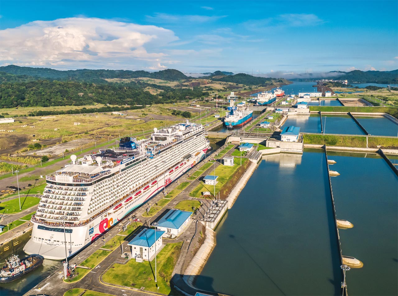Canal ampliado cumple 8 años de crecimiento, retos y avances - Canal de Panamá - Revista El Faro